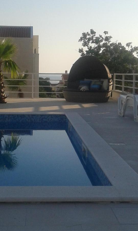 Luxury Apartments Cuba 1 Novalja Exterior foto